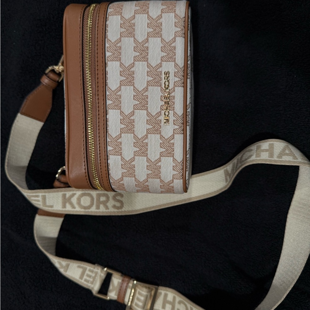 Michael Kors Brown and White Women's Bag